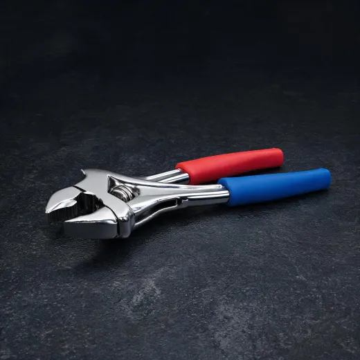 Smooth jaw pliers wrench